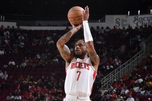 得到機(jī)會能把握??！惠特摩爾替補(bǔ)送暴扣 出戰(zhàn)14分鐘貢獻(xiàn)11分4板