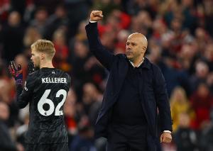 能奪冠嗎？利物浦第7次在圣誕節(jié)時(shí)排英超榜首，此前1次冠軍3亞軍