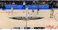 重錘火花！威少突破拋傳輸送炮彈 小喬丹跟進(jìn)起飛雙手砸進(jìn)籃筐