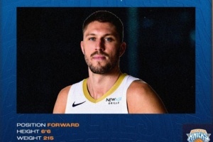 名記：為給沙梅特騰位置 尼克斯已經(jīng)裁掉了馬特-瑞安