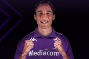 博維回主場看球，佛羅倫薩主帥：他沒學(xué)習(xí)當(dāng)教練&希望他重返賽場