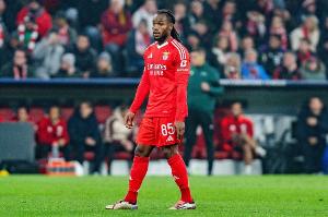 傷仲永??27歲桑謝斯身價(jià)500萬(wàn)沉淪葡超，8年前歐洲杯閃耀獲金童