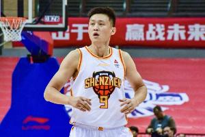 里程碑！周鵬生涯得分超過達(dá)柳斯-亞當(dāng)斯 升至歷史第十二位