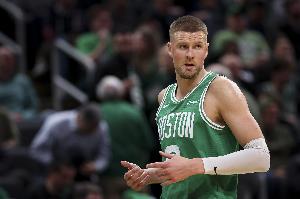 波津：我們本可以更早做出調(diào)整 莫斯利在魔術(shù)做得很棒