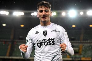 斯帕萊蒂：埃斯波西托有很大機(jī)會(huì)被召入國(guó)家隊(duì)，他球感技術(shù)很出色