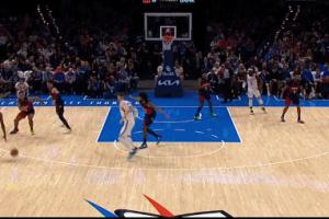 太慘了！基斯珀特推倒哈滕結(jié)果誤傷隊友巴格利 后者被攙扶離場...