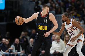 對飆！杜蘭特半場9中6得16分9板2斷1帽 約基奇10中6得19分2板3助