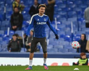 羅馬諾：阿里將與科莫隊(duì)一起訓(xùn)練，等待看后者是否決定簽下自己