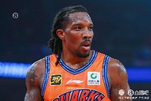 手感不佳能串聯(lián)！布萊德索9中1貢獻(xiàn)7分7板&15助攻冠絕全場(chǎng)