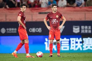 東體：奇塔迪尼沒續(xù)簽或買斷跡象，前后場(chǎng)均有內(nèi)援進(jìn)入海港視野