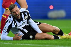 毀于傷病??30歲德烏洛費(fèi)烏2年沒踢球，巔峰身價(jià)2500萬現(xiàn)剩100萬