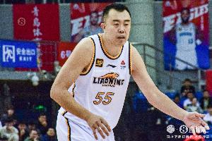 定海神針！韓德君連搶關(guān)鍵板&罰球準(zhǔn)絕殺 罰球10中10砍18分11板