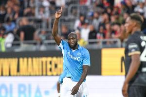 阿達(dá)尼：盧卡庫不像在國米時(shí)那么強(qiáng)，那不勒斯需要有人能夠替代他