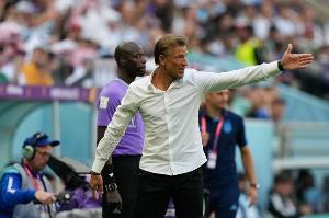 二進宮的沙特主帥再度帶隊取勝，上次帶隊贏球還是世界杯贏阿根廷