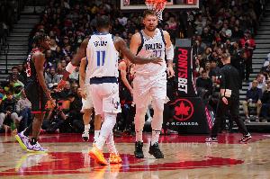 歐文談東契奇?zhèn)耍浩矶\他盡快恢復(fù) 球隊需要做出調(diào)整