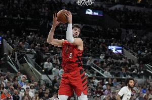 關(guān)鍵時刻顯身手！阿夫迪亞13中9拿下27分8板6助