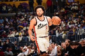 活塞末節(jié)37-22凈勝國(guó)王15分 全場(chǎng)完成19分大逆轉(zhuǎn)！