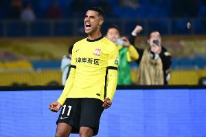 記者：青島西海岸正積極與阿蘭續(xù)約 若未續(xù)約成功也有相關(guān)預(yù)案