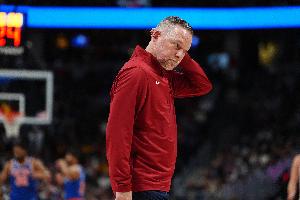 馬龍共情邁克-布朗 因為他10年前的12月也曾被國王解雇