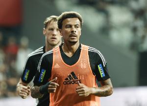 小法：阿里在跟我們一起訓(xùn)練，如果能幫他找回自己我會(huì)很開心的