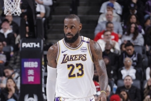 殳海談下坡路言論：詹姆斯一打好了就有人@我 打不好時(shí)就都不見了