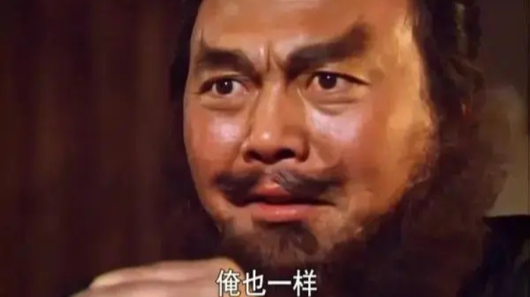 ??總不會“俺也一樣”吧？大哥二哥本賽季都換帥了，難道三弟…