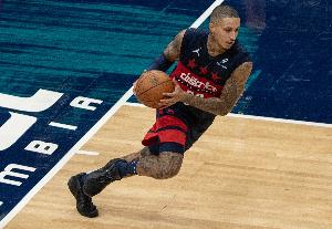 看看成色！庫茲馬復出21分鐘9中4拿9分3板3助 三分3中0&罰球4中1