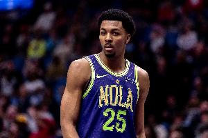 上半場15分下半場僅3分！威利-格林：對手對墨菲全場緊逼防守