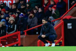 曼聯(lián)12月各項賽事共輸6場，是1930年來單月輸球場次最多