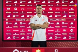 意媒：貝蒂斯已說(shuō)服勒費(fèi)接受轉(zhuǎn)會(huì)，正與羅馬進(jìn)行談判