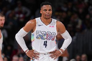 沉穩(wěn)冷靜！威少6中5拿到16分11助僅1失誤 正負值+24