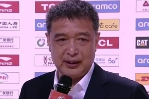 閔鹿蕾：雙方打得很焦灼 前面我們?nèi)糇プC(jī)會(huì)不會(huì)最后那么緊張