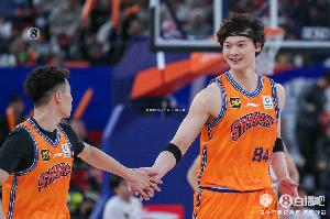 能否持續(xù)奏凱？上海大勝江蘇豪取16連勝 下場面對衛(wèi)冕冠軍遼寧