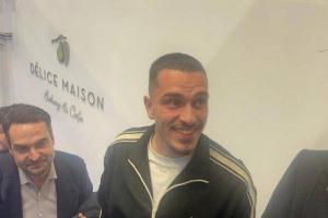 迪馬濟(jì)奧：阿爾揚(yáng)-伊布抵達(dá)羅馬機(jī)場，將在體檢后租借加盟拉齊奧