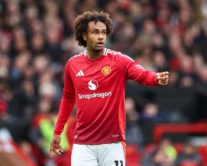 全市場(chǎng)：那不勒斯咨詢了齊爾克澤的情況，曼聯(lián)不愿意外租