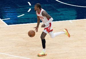 又快又準(zhǔn)！杰倫-格林第一節(jié)7中5&三分1中1砍下11分