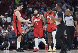 強(qiáng)強(qiáng)對(duì)話！火箭VS灰熊首發(fā)：杰倫-格林對(duì)飆莫蘭特 申京抗衡埃迪