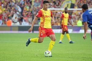 羅馬諾：庫薩諾夫轉(zhuǎn)會曼城文件都已準(zhǔn)備好，只等待球員簽證