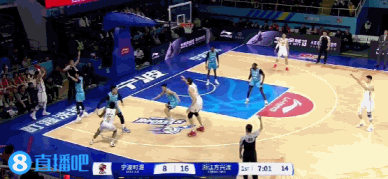 ??這就是BUG！博班半場(chǎng)6中5高效拿下10分8板1助1斷1帽