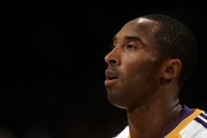 靜雨：張衛(wèi)平解說(shuō)NBA水平相當(dāng)高 他讓球迷知道球星有時(shí)意味著一切