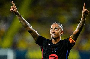 拉菲尼亞參與10球是本賽季歐冠最多，打進(jìn)球隊歐冠最晚制勝球