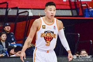 兩桿火銃！賀希寧&威姆斯首節(jié)合計12中10爆砍25分 率隊建立優(yōu)勢