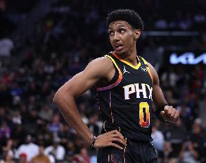 鄧恩：我在努力向KD布克比爾學(xué)習(xí) 我想擁有像他們一樣的職業(yè)生涯