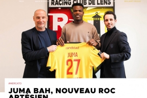 官方：朗斯租借曼城新援18歲中衛(wèi)朱馬-巴半賽季