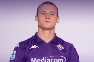 迪馬濟(jì)奧：那不勒斯正積極推進(jìn)簽約科穆佐，同時(shí)在和曼聯(lián)談加納喬