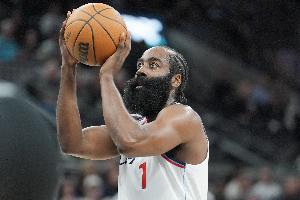 哈登生涯11次入選全明星 現(xiàn)役球員第5人 另外4人是詹杜庫炮