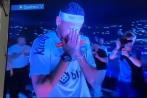 拉菲尼亞祝福內(nèi)馬爾回歸桑托斯：你只應(yīng)該擁有最美好的東西?