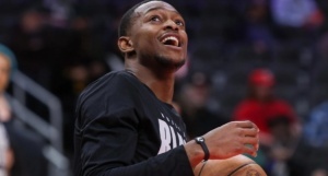 ?？怂梗R刺首戰(zhàn)：狐馬過關(guān)山