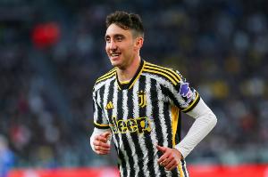 經(jīng)紀(jì)人：關(guān)于尤文曼城談坎比亞索的報(bào)道都是真的，瓜帥確實(shí)想要他