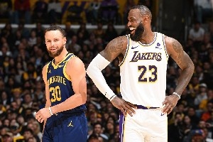 各隊常規(guī)賽出場第一都是誰？詹庫喬上榜??科佛司機演繹一人一城